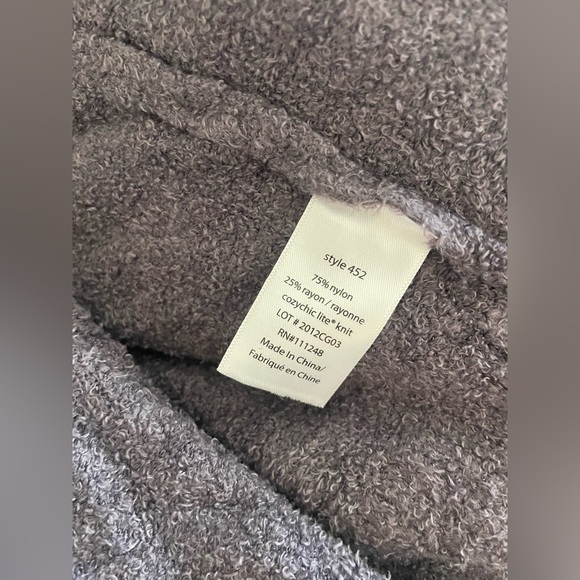 Barefoot dreams cozy chic lite knit dark grey cardigan - Picture 5 of 5